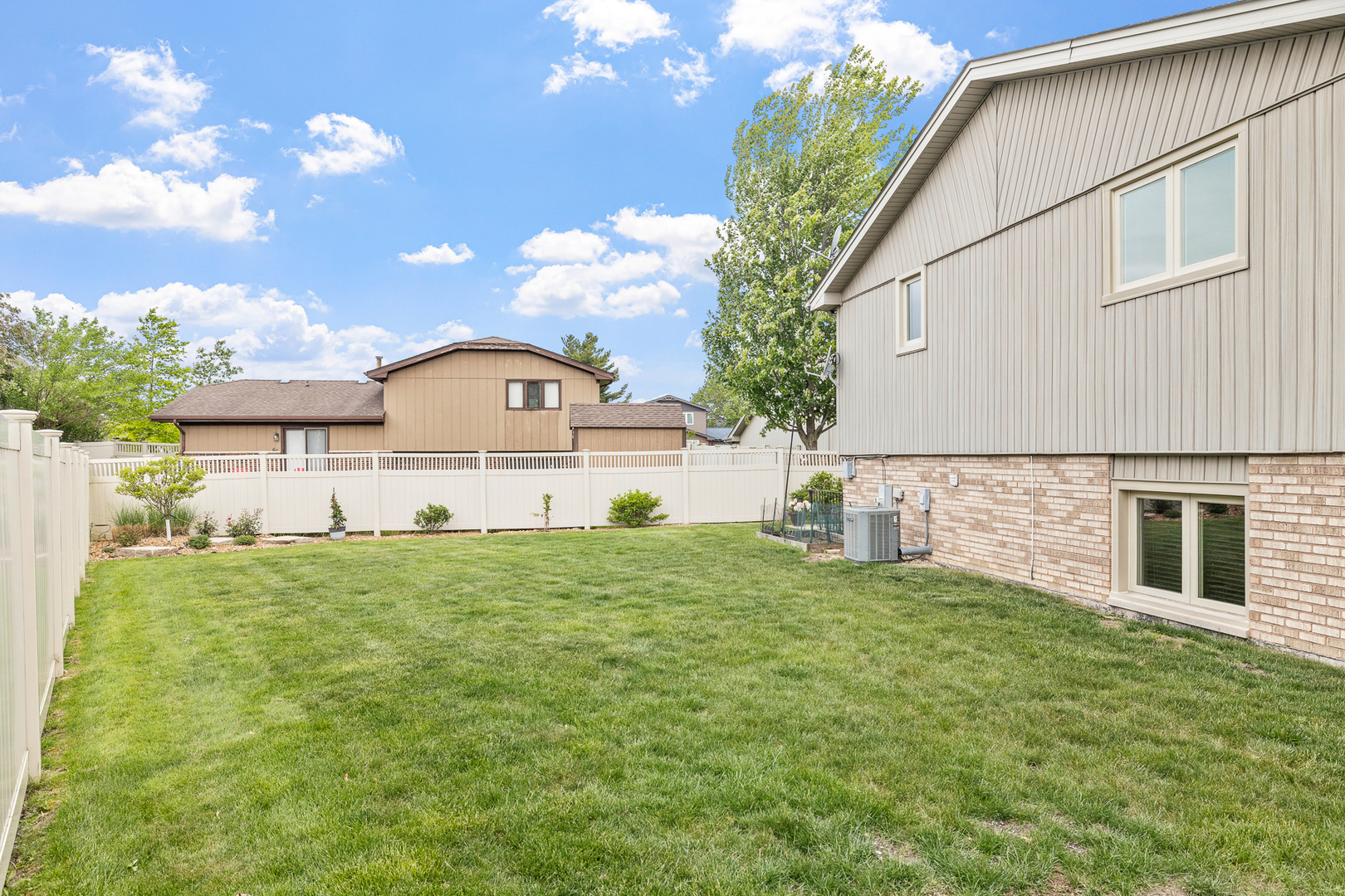 13641 W Ironwood Circle, Homer Glen, IL 60491