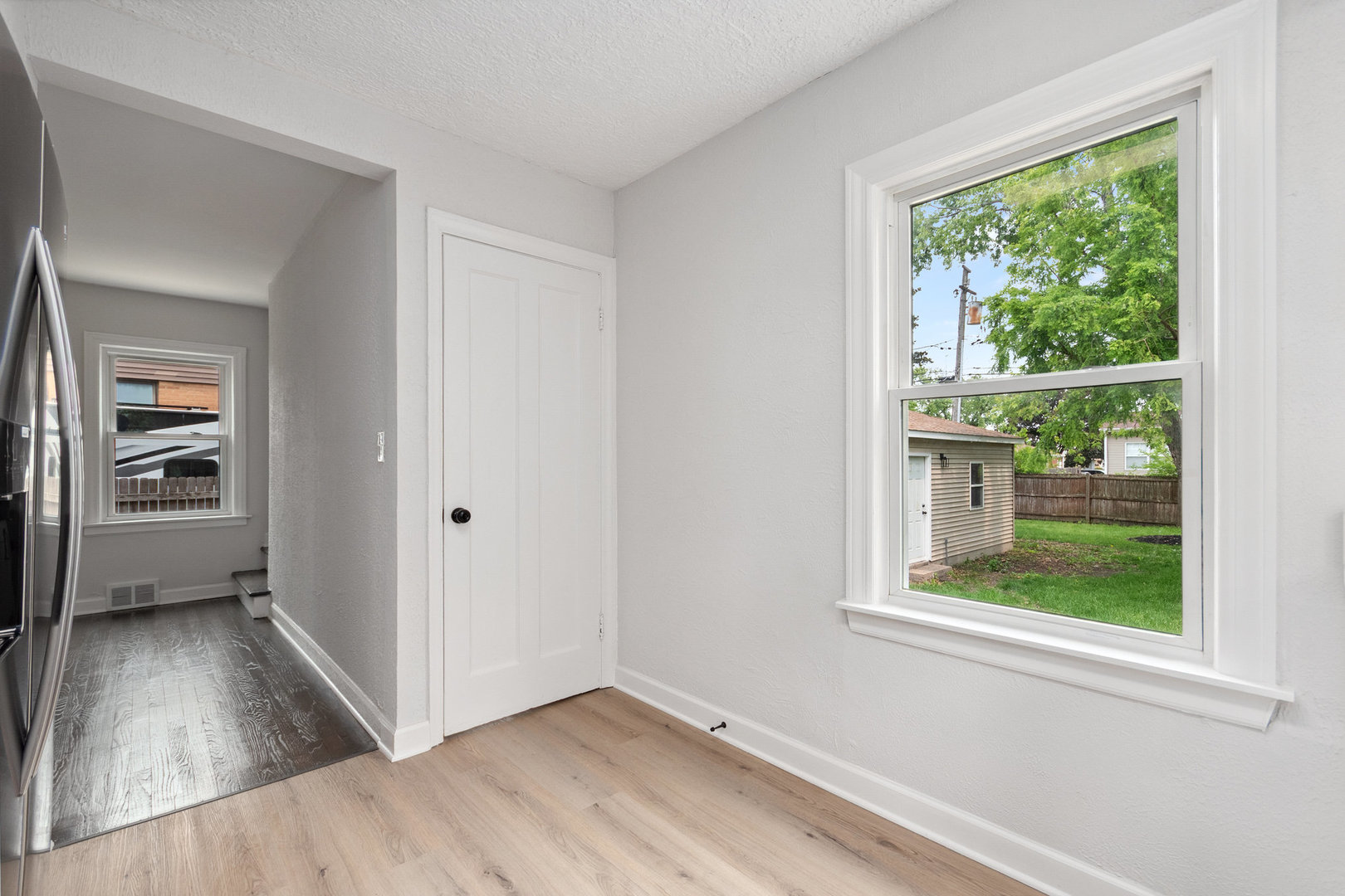 1225 Highridge Parkway, Westchester, IL 60154