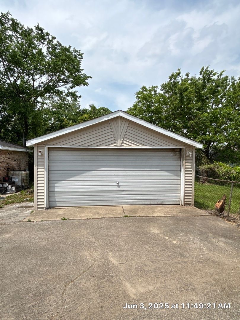 16112 Cicero Avenue, Oak Forest, IL 60452