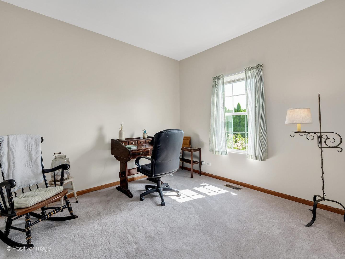 1665 Whispering Oaks Court, West Chicago, IL 60185