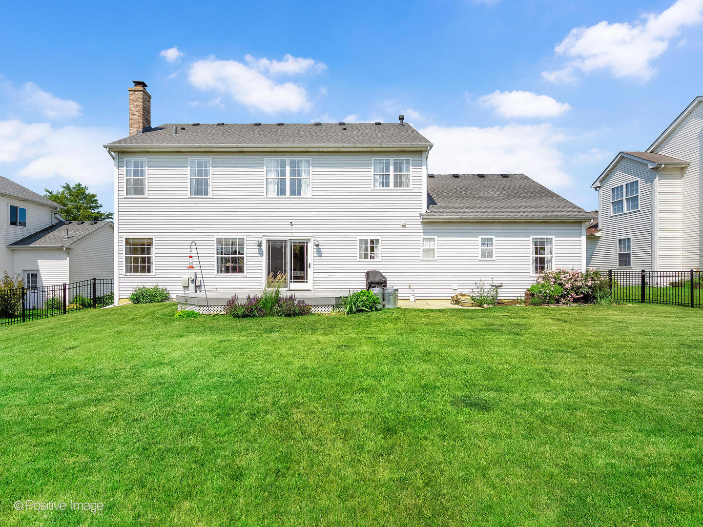 1665 Whispering Oaks Court, West Chicago, IL 60185