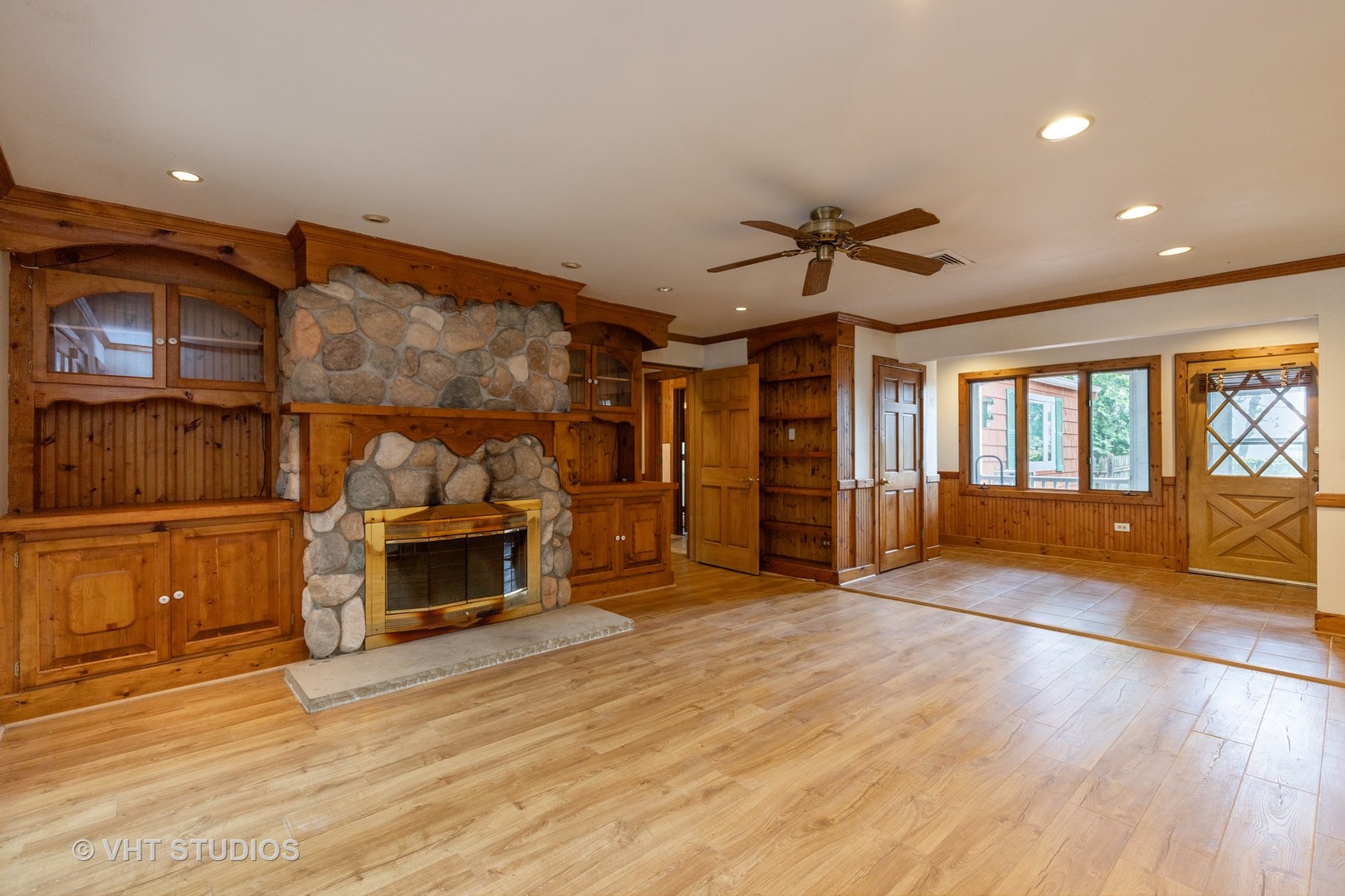 34140 N Hickory Avenue, Grayslake, IL 60030