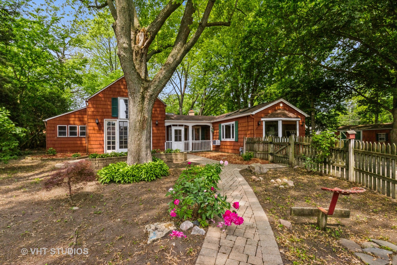 34140 N Hickory Avenue, Grayslake, IL 60030