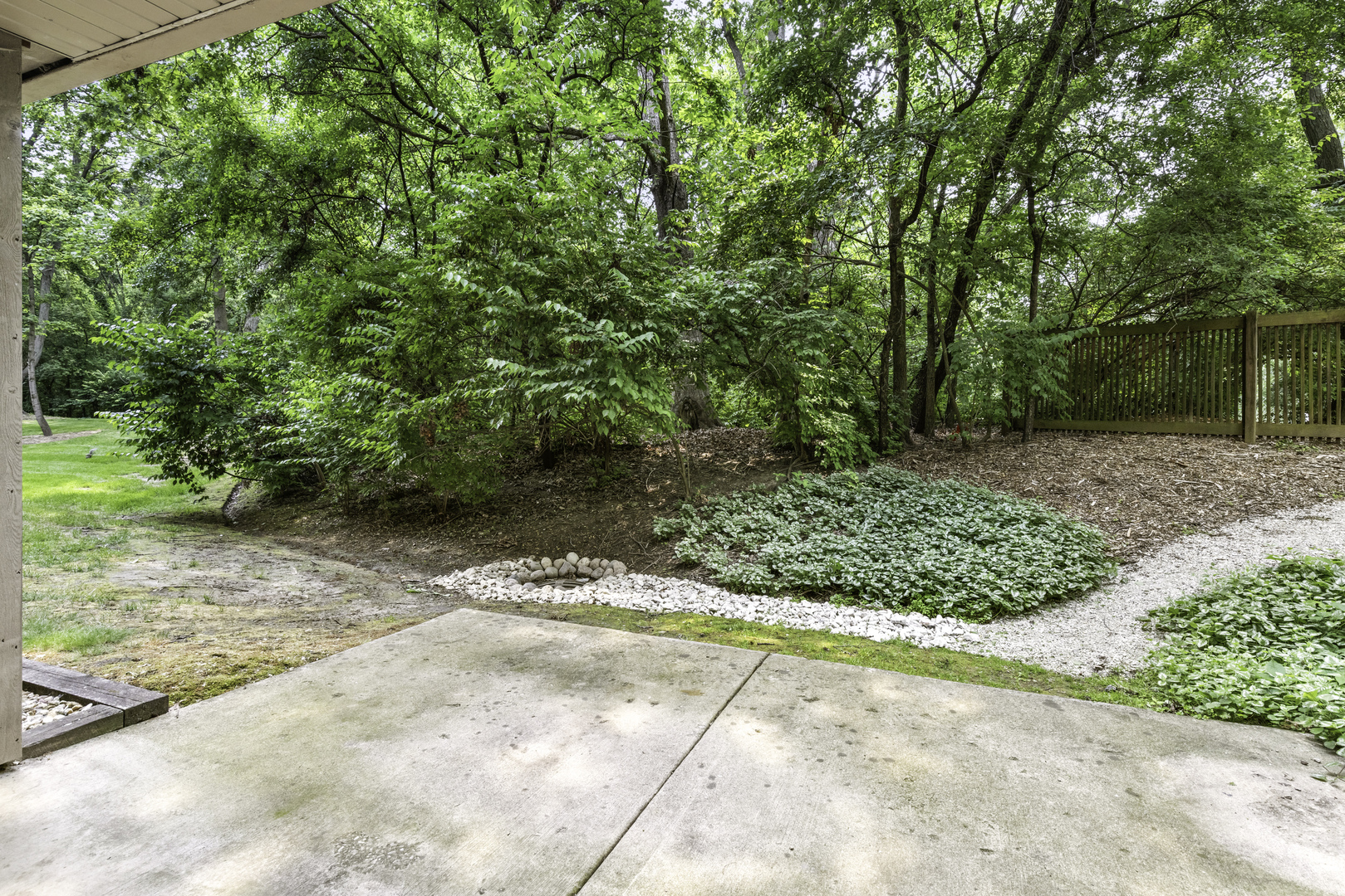 5800 Oakwood Drive #1A, Lisle, IL 60532