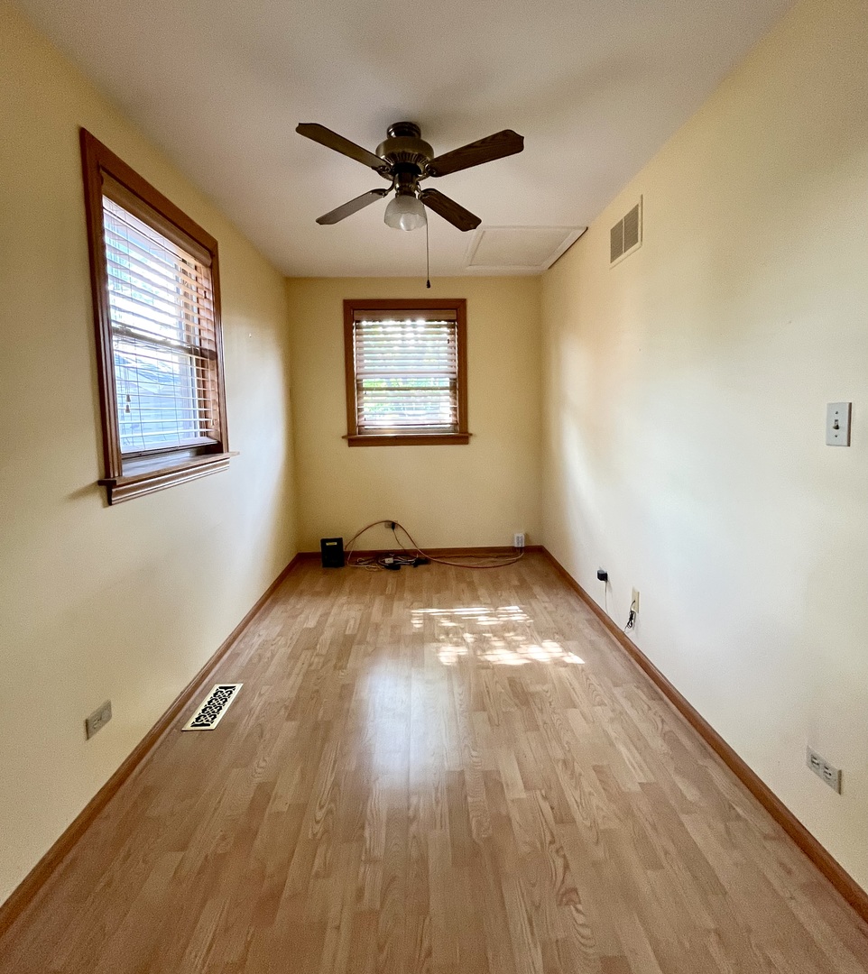 1140 Blanchan Avenue, La Grange Park, IL 60526