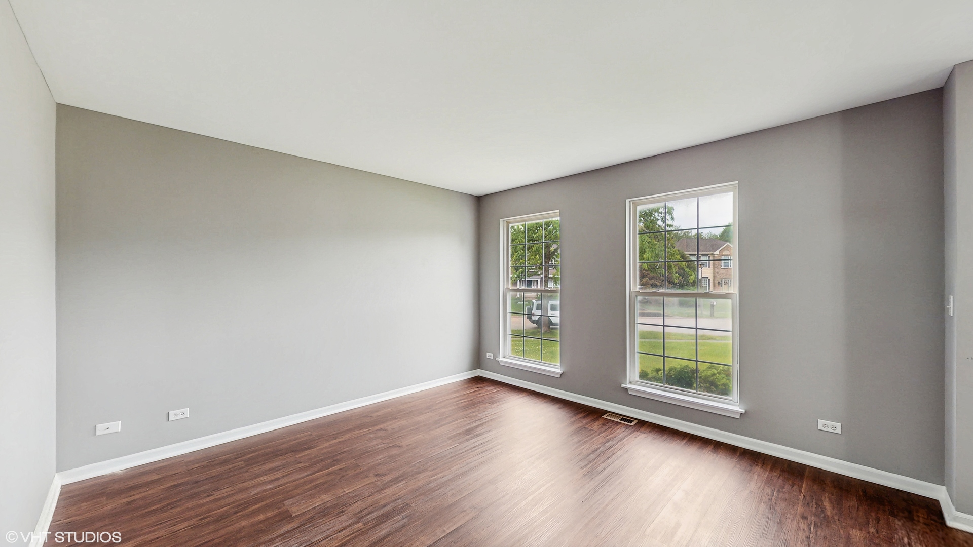 154 Wildflower Lane, Round Lake Beach, IL 60073
