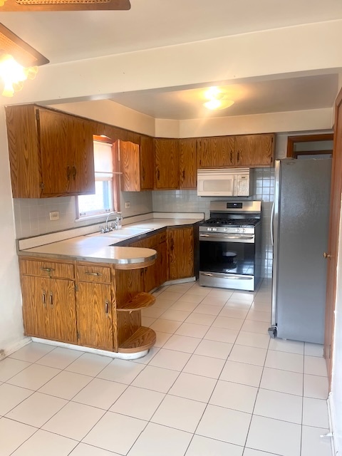 2435 N Oak Park Avenue, Chicago, IL 60707