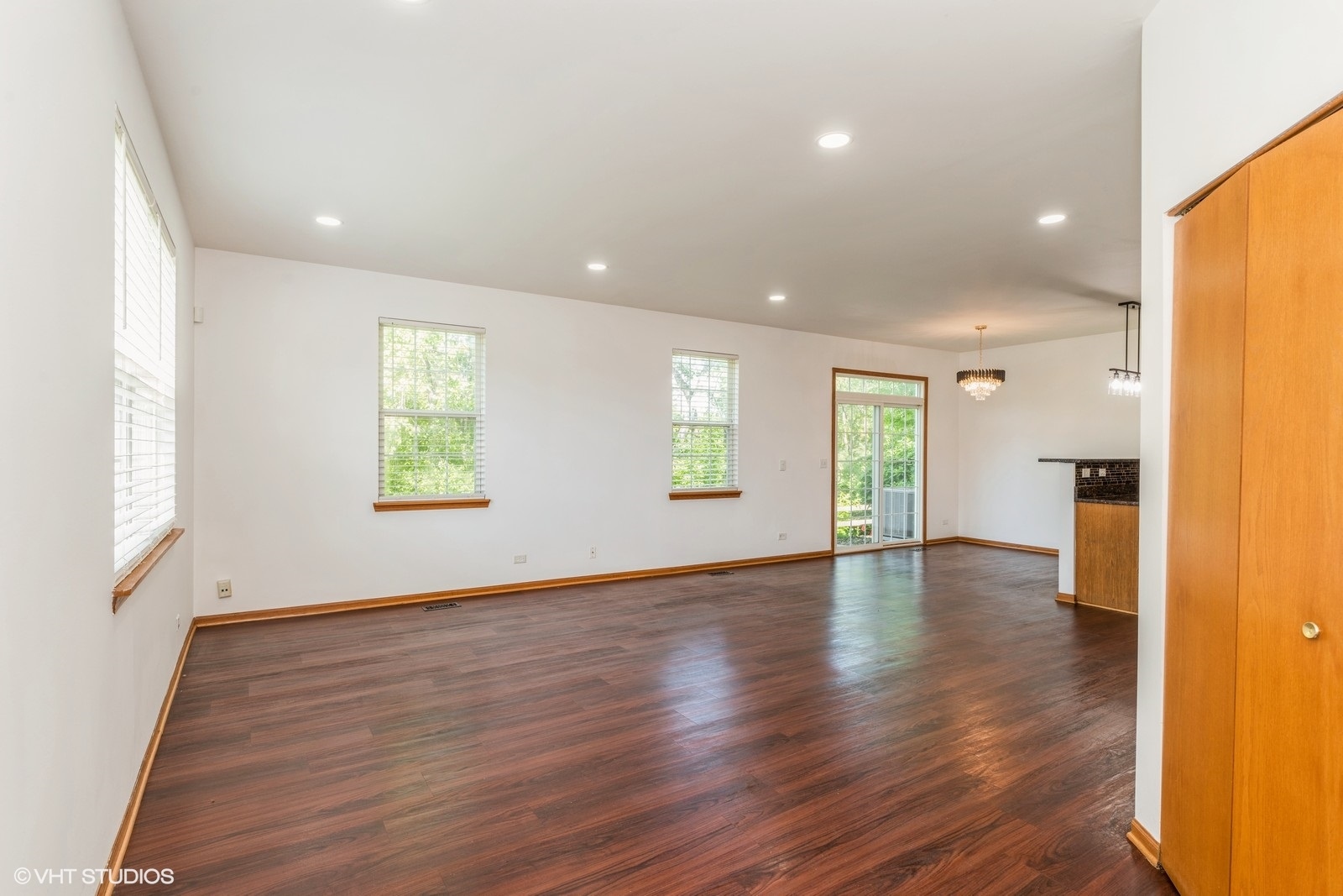 631 Bridle Court #631, Lakemoor, IL 60051