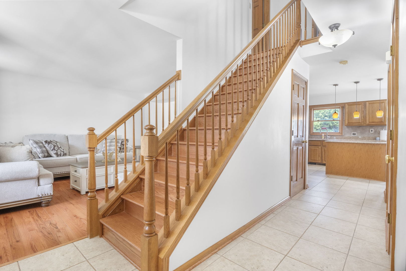 5207 Sunmeadow Drive, Plainfield, IL 60586