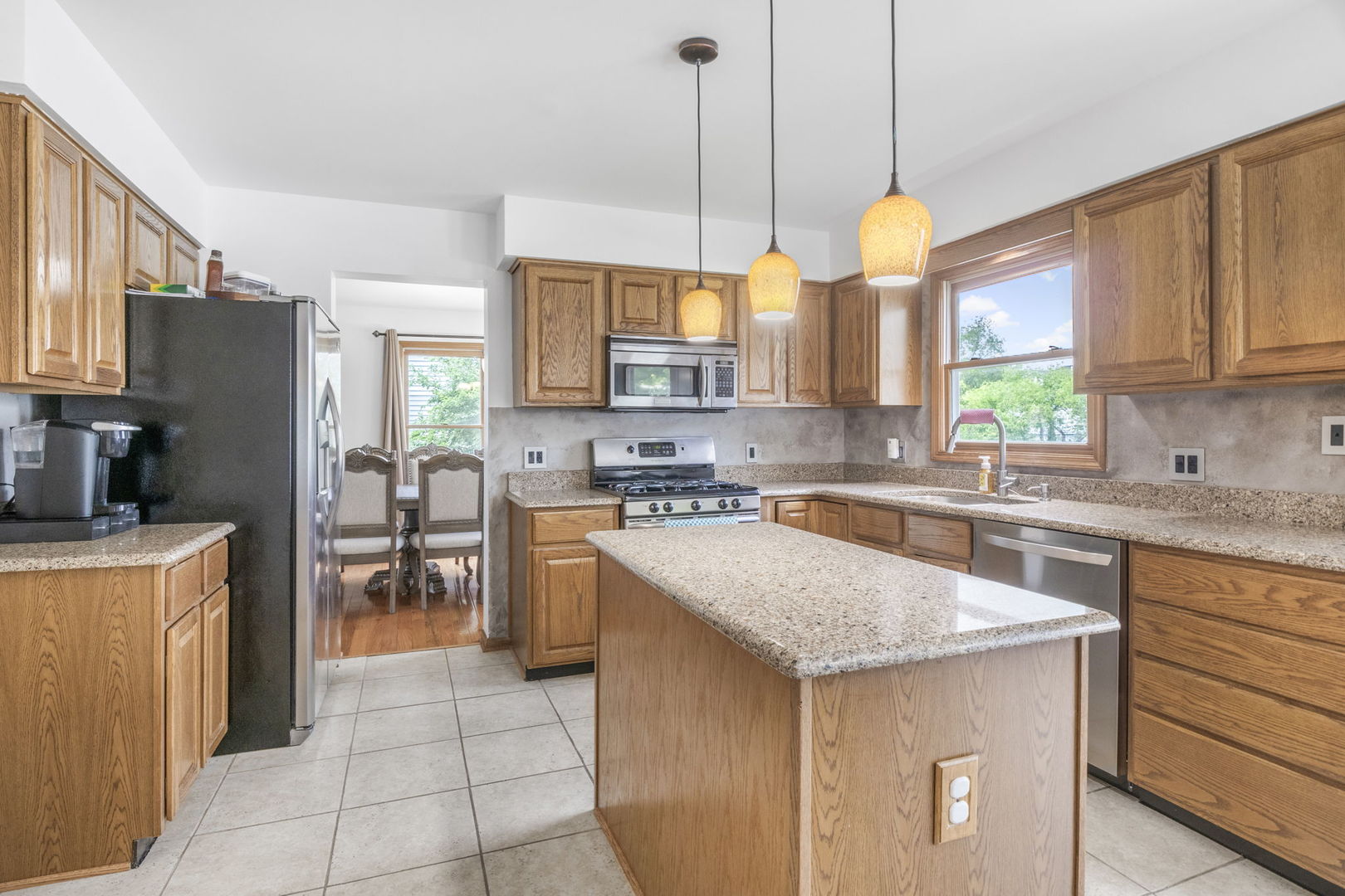 5207 Sunmeadow Drive, Plainfield, IL 60586