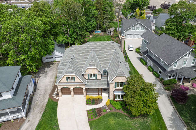 808 Maple Avenue, Downers Grove, IL 60515