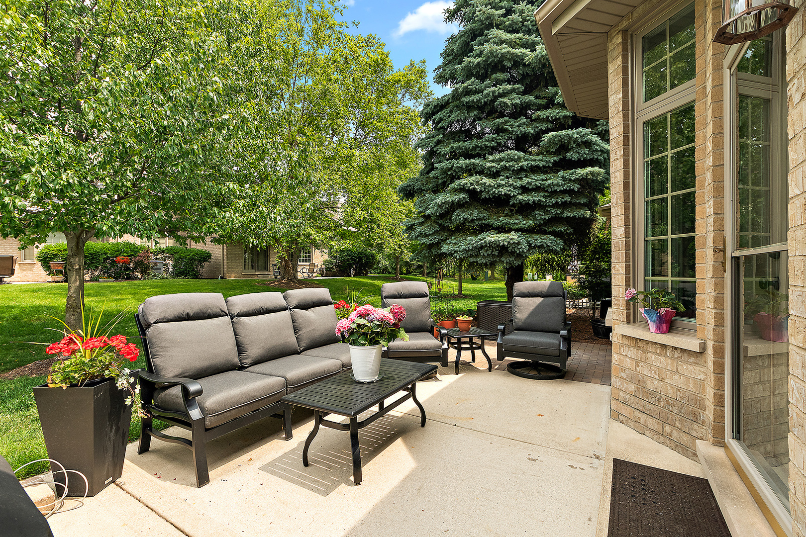 20142 Crystal Lake Way, Frankfort, IL 60423