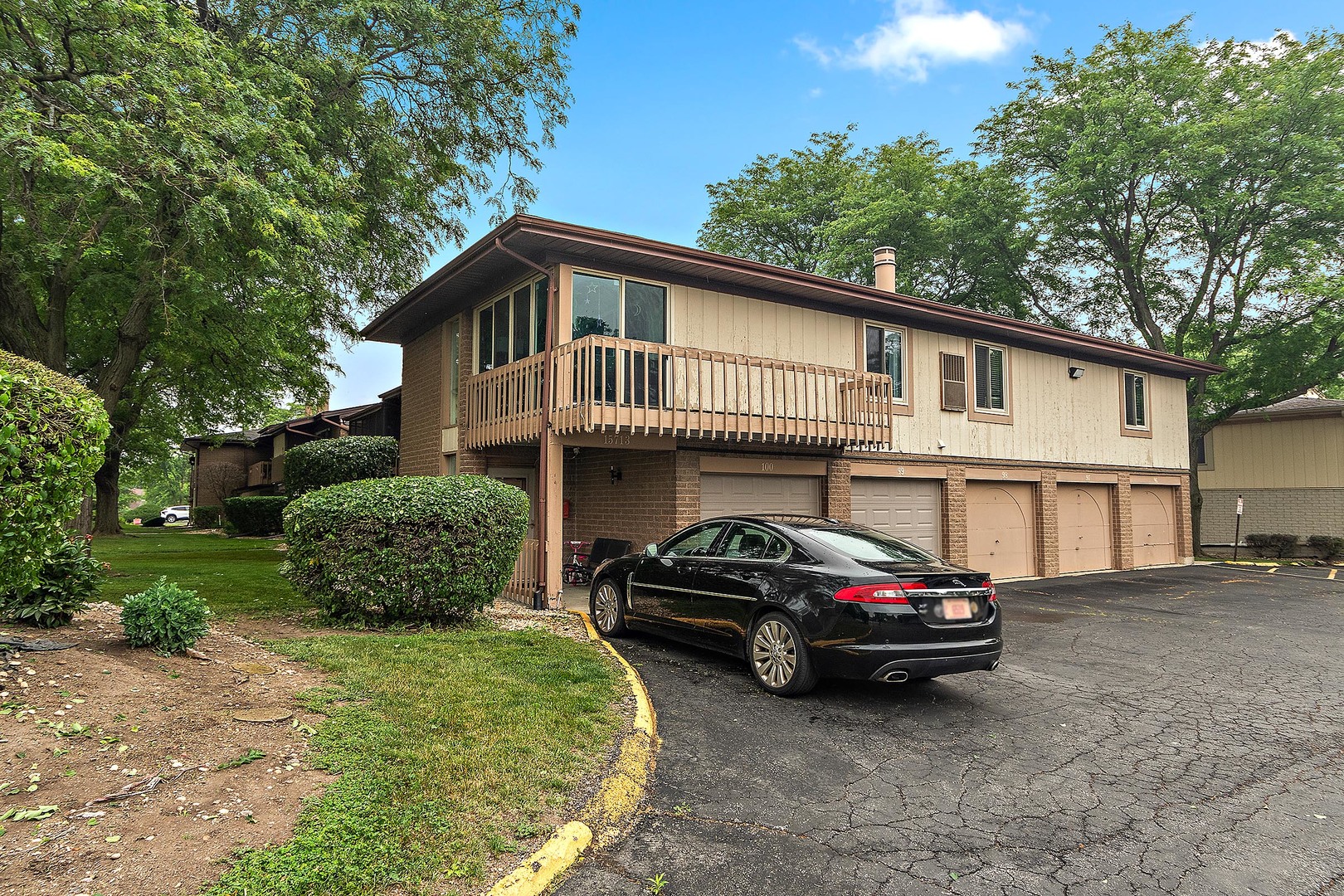 15713 Orlan Brook Drive #97, Orland Park, IL 60462