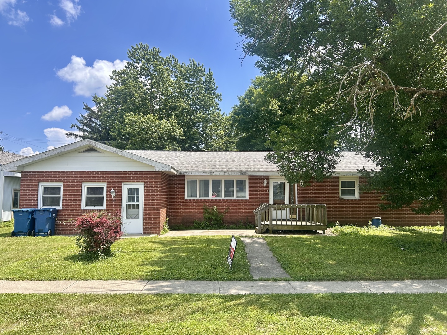 103 S Walnut Street, Arrowsmith, IL 61722