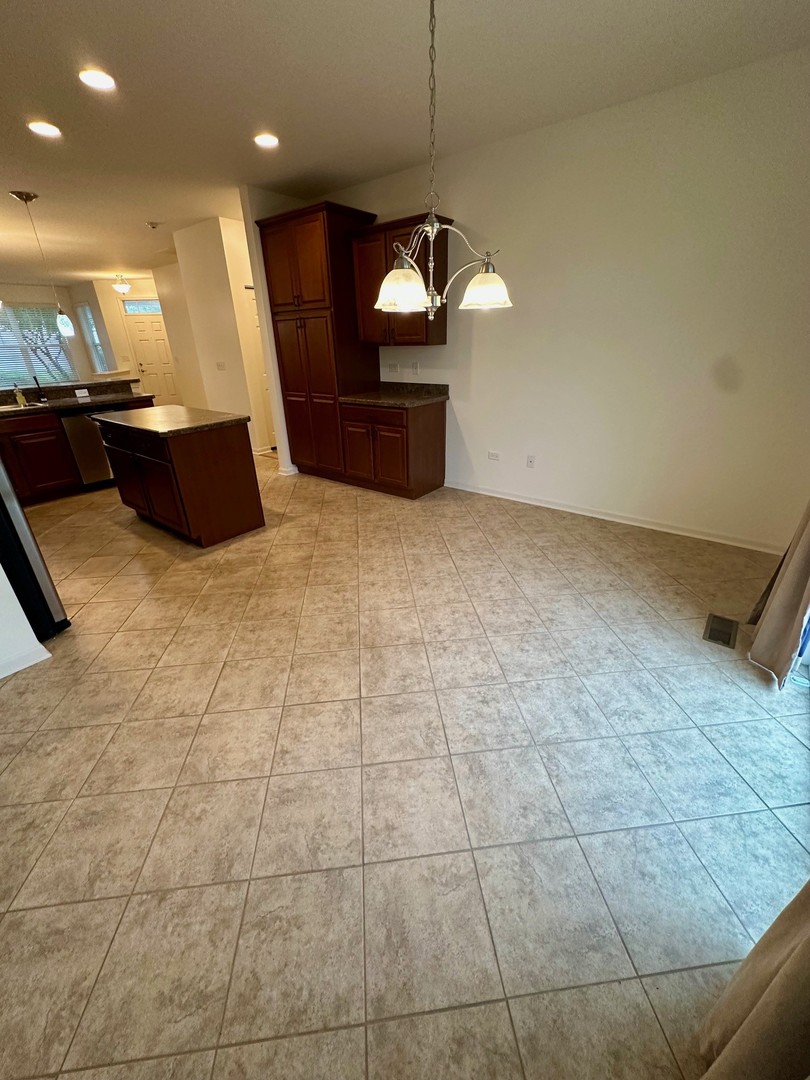 4039 Sumac Court #4039, Naperville, IL 60564