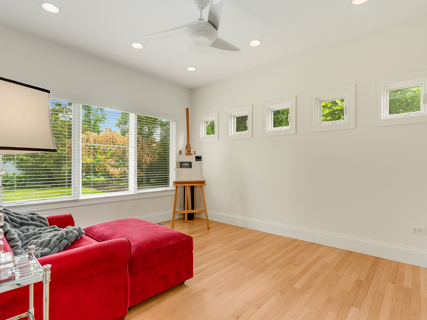 1000 E PORTER Avenue, Naperville, IL 60540