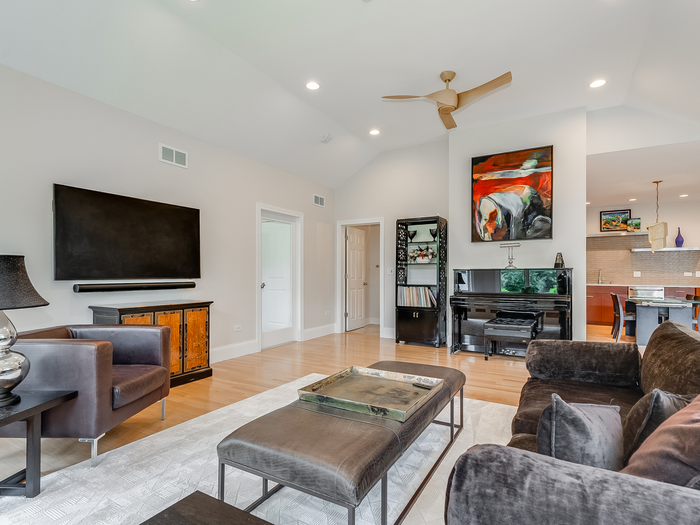 1000 E PORTER Avenue, Naperville, IL 60540