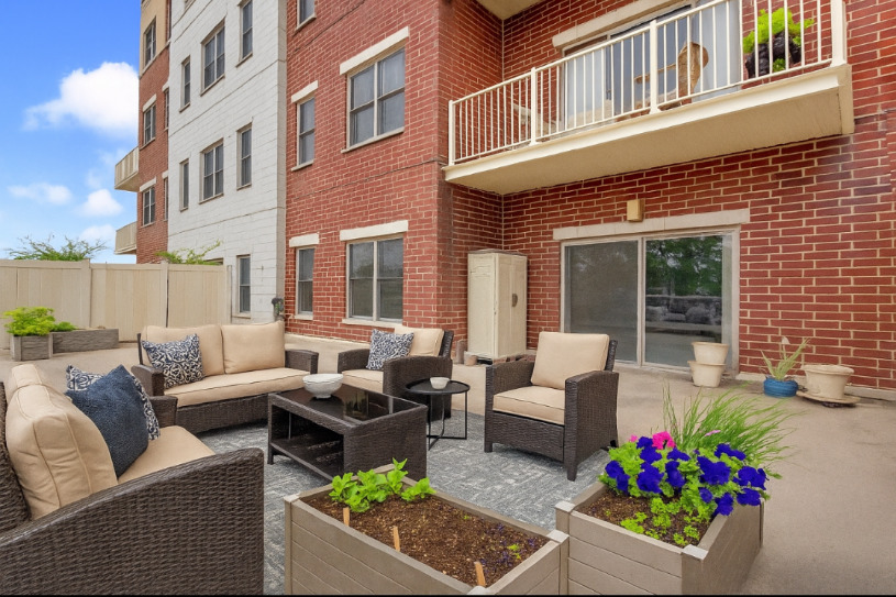 965 Rogers Street #208, Downers Grove, IL 60515