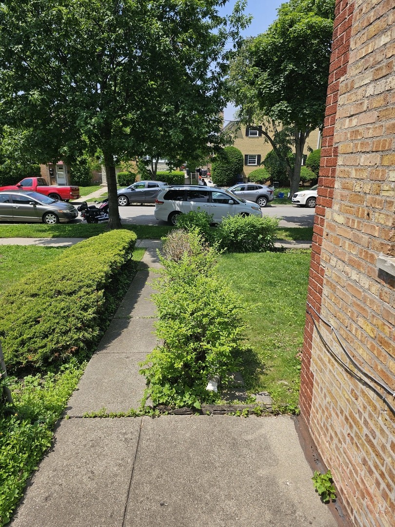 4825 Davis Street, Skokie, IL 60077