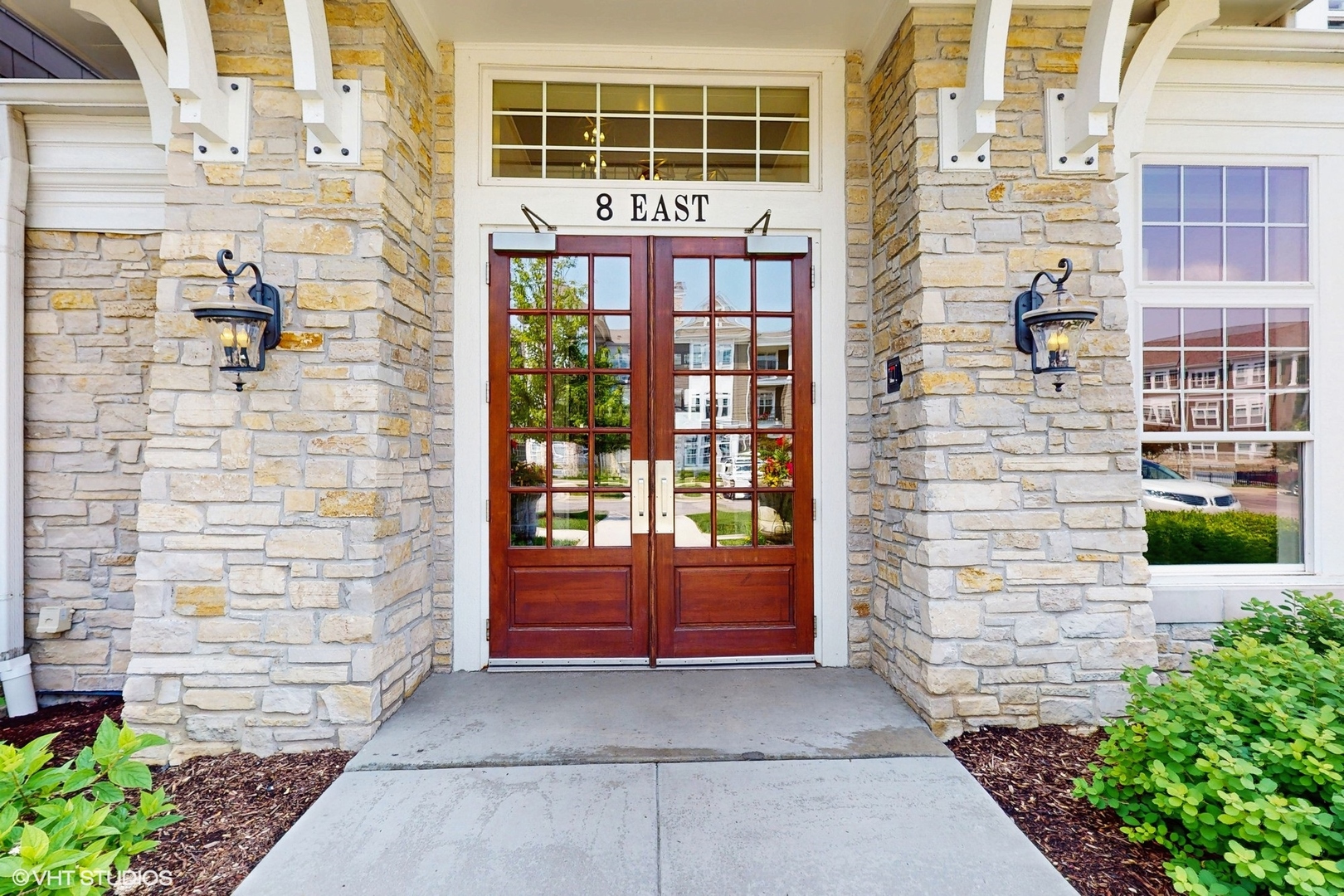 8 E Kennedy Lane #302, Hinsdale, IL 60521
