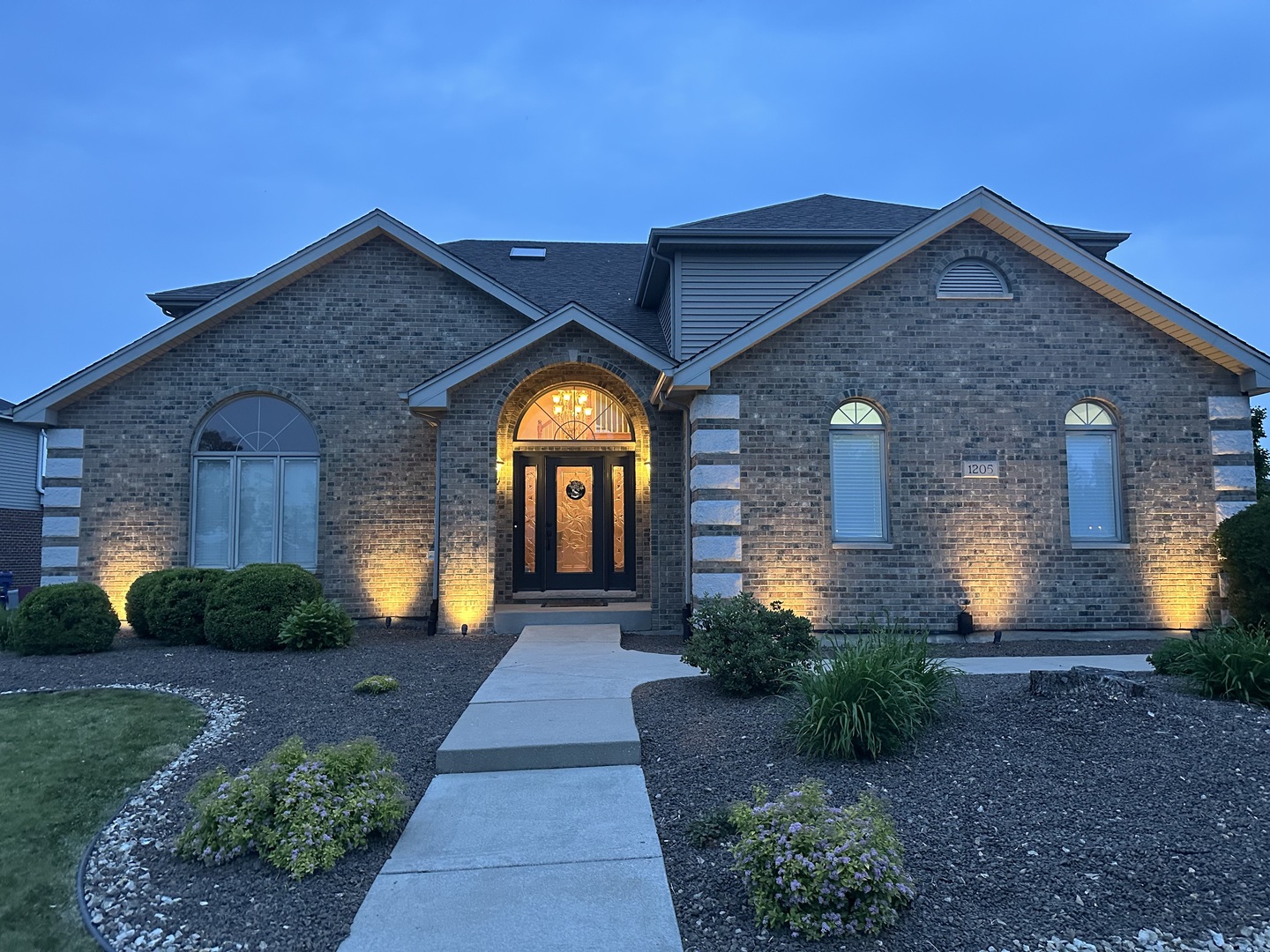 1205 Jennie Drive, New Lenox, IL 60451