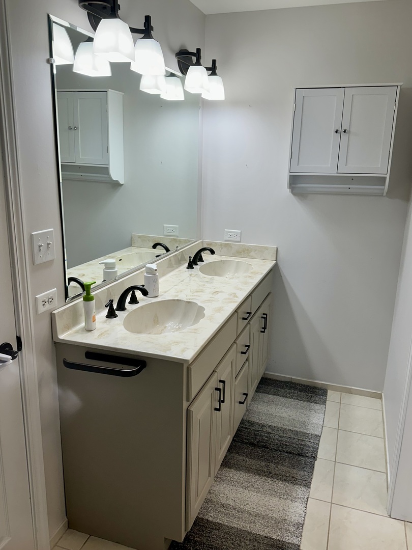 1205 Jennie Drive, New Lenox, IL 60451