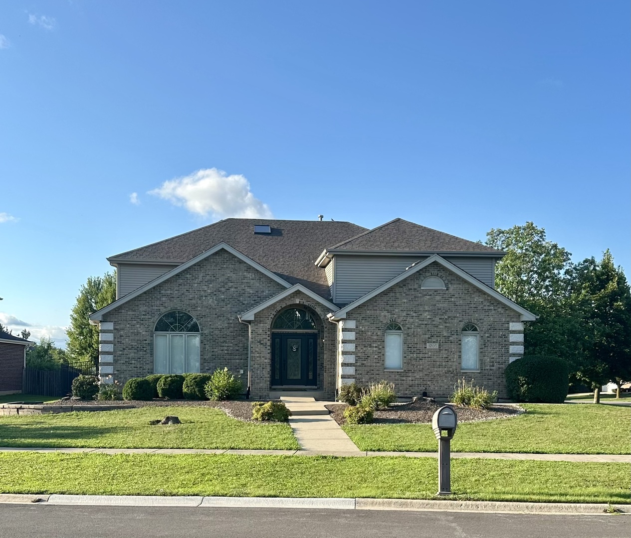 1205 Jennie Drive, New Lenox, IL 60451