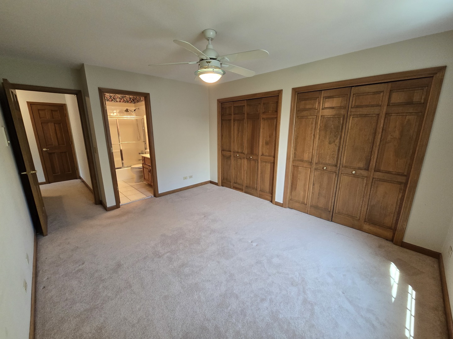 2286 Brookside Lane, Aurora, IL 60502