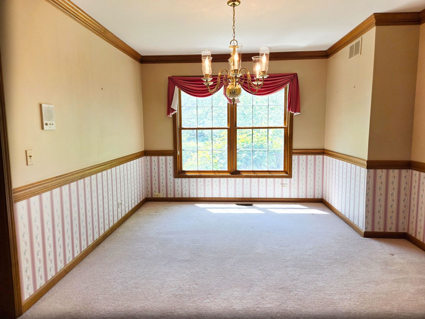 2286 Brookside Lane, Aurora, IL 60502