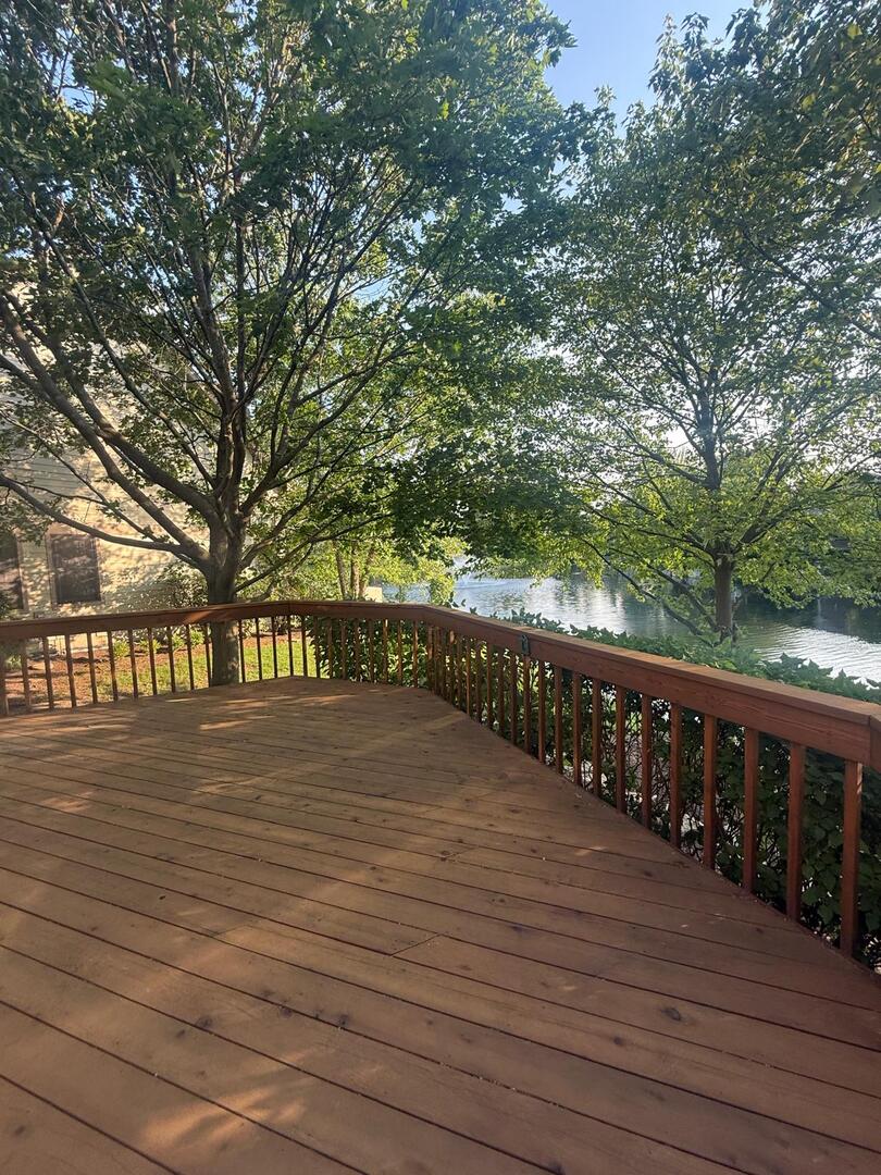 2286 Brookside Lane, Aurora, IL 60502