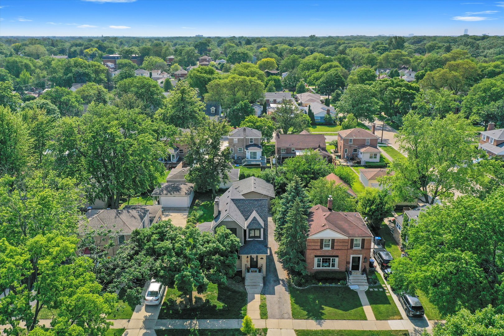 734 FOREST Road, La Grange Park, IL 60526