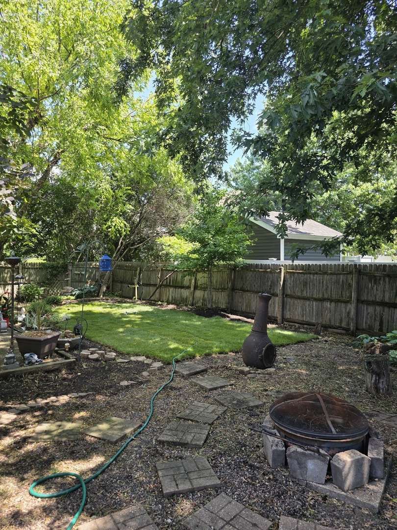 674 Harvest Drive, Bolingbrook, IL 60490
