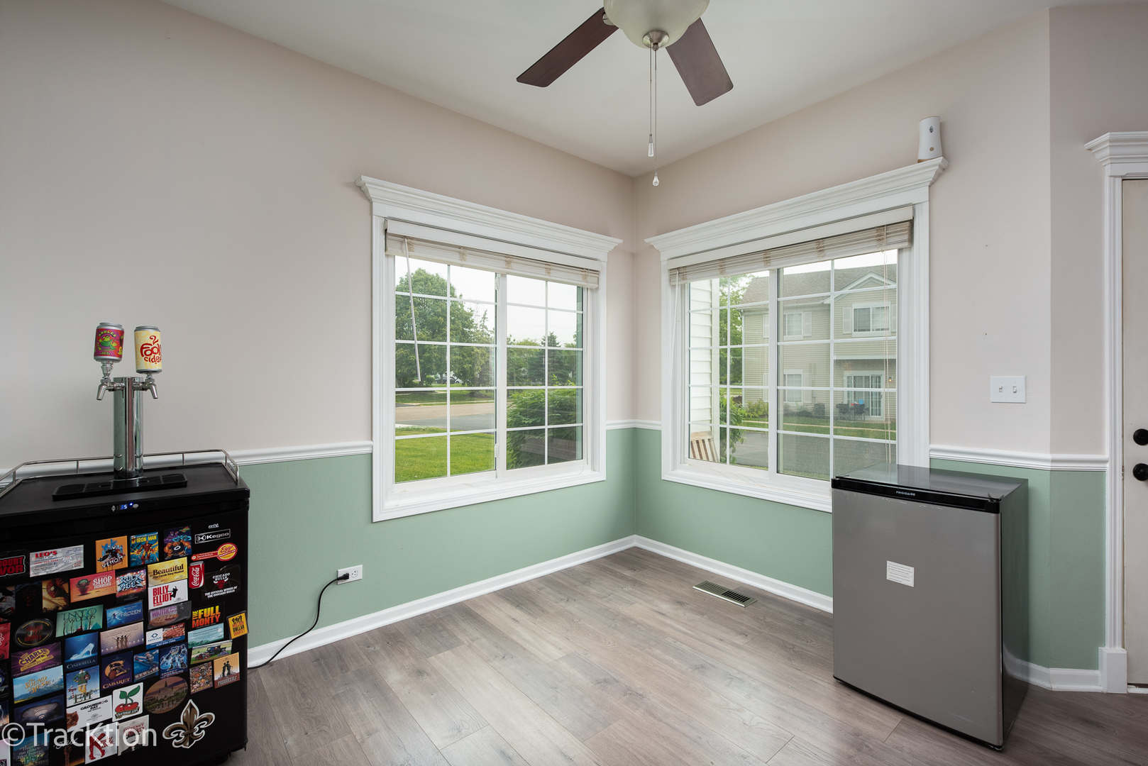 122 Creston Circle #122, Aurora, IL 60504