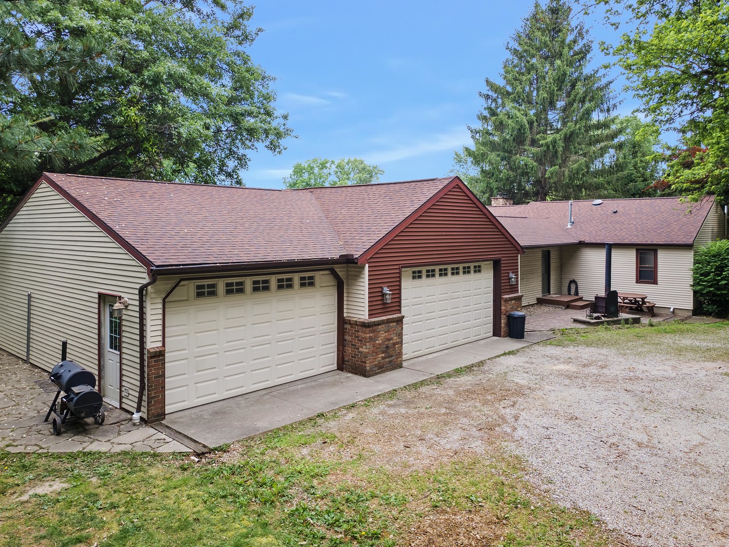 7308 W Lancaster Road, Peoria, IL 61607