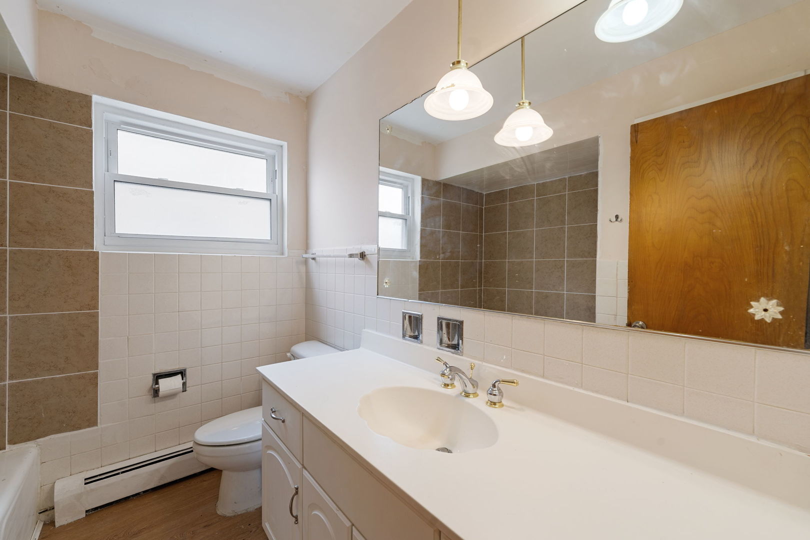 6248 W Montrose Avenue #1R, Chicago, IL 60634