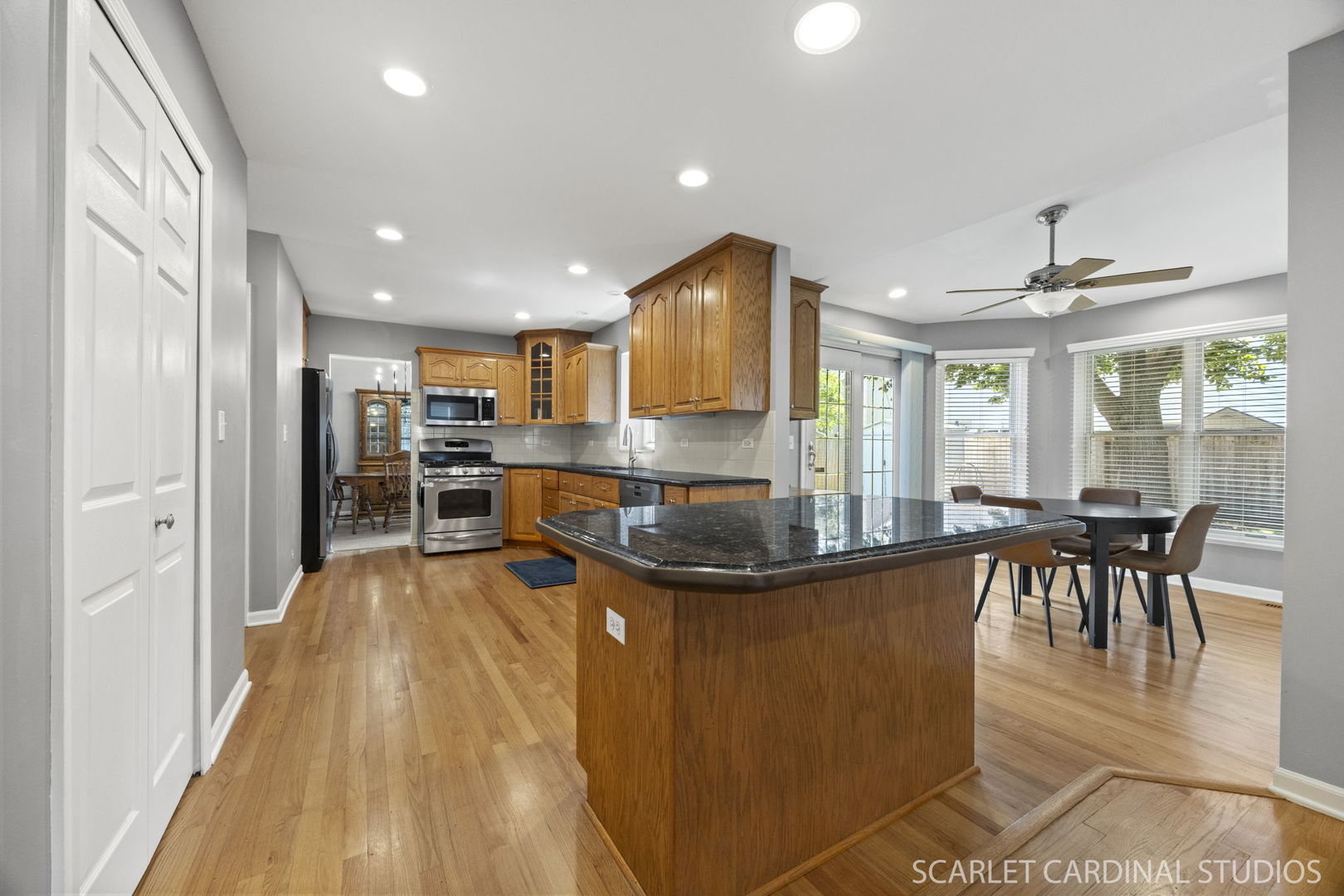 1630 Lois Ann Lane, Naperville, IL 60563