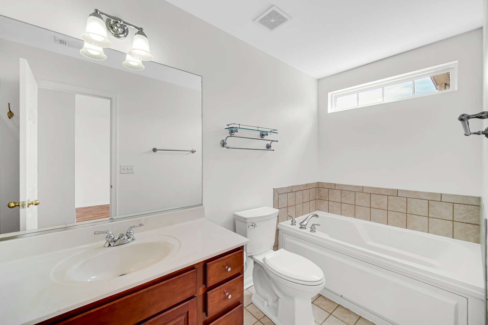 2237 Stoughton Drive, Aurora, IL 60502