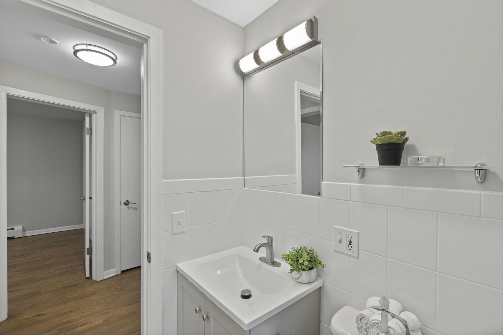 6964 W Diversey Avenue #7, Chicago, IL 60707