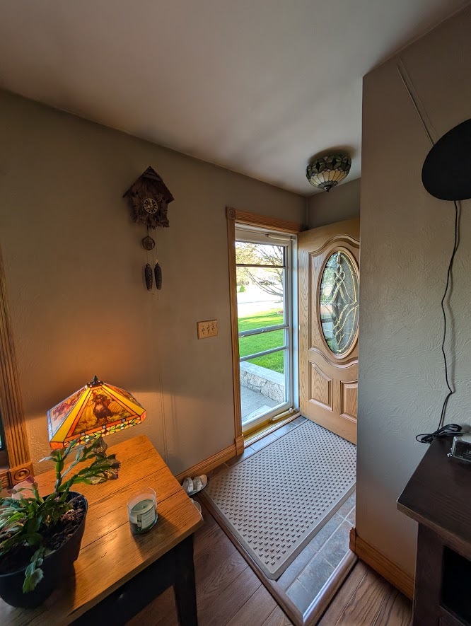 2123 Highwood Avenue, Pekin, IL 61554