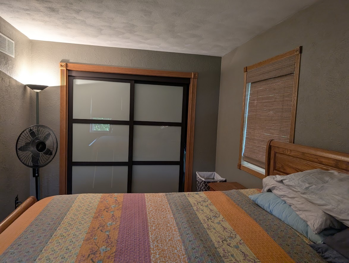 2123 Highwood Avenue, Pekin, IL 61554