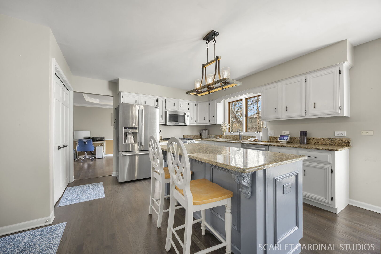 1208 Thackery Court, Naperville, IL 60564