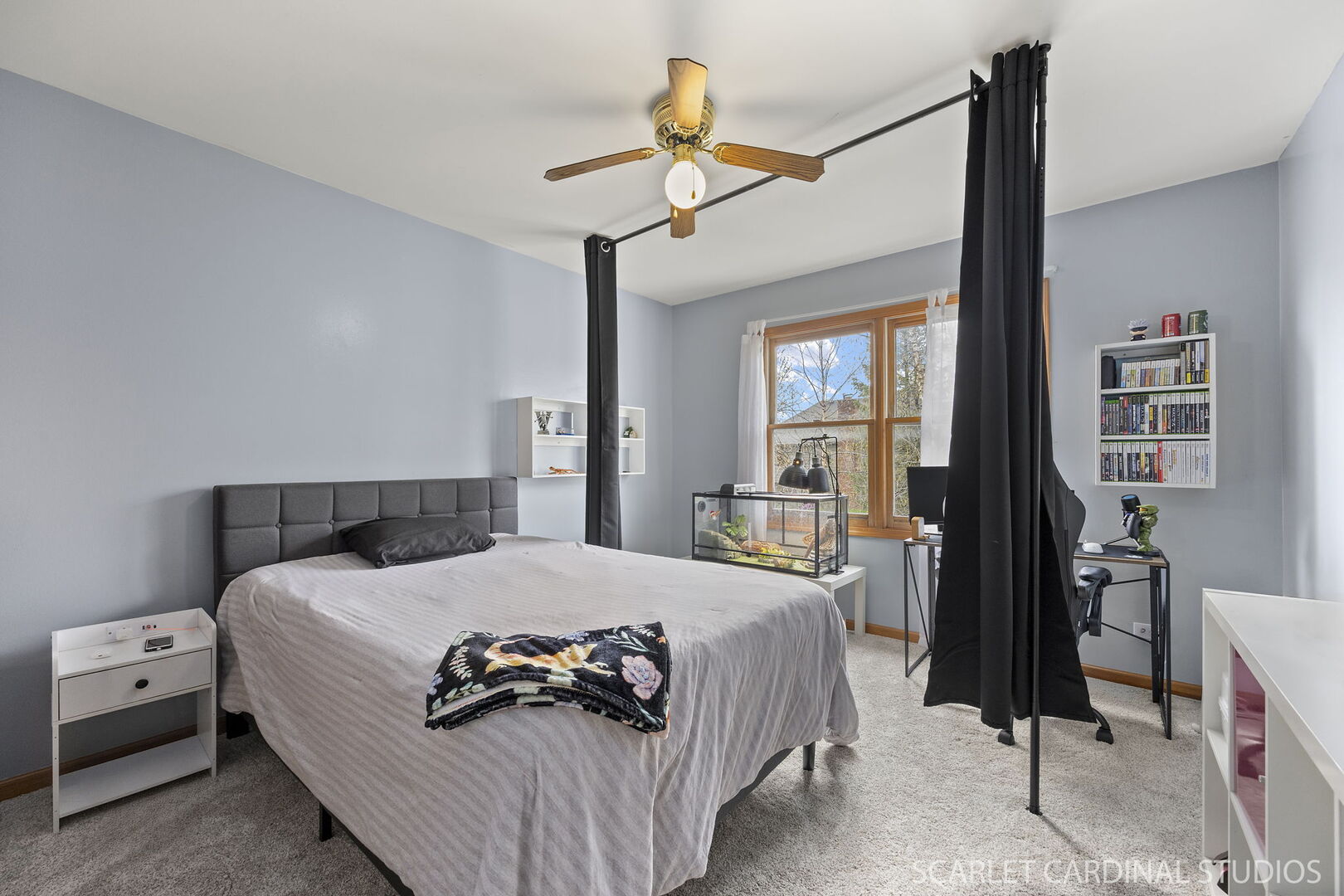 1208 Thackery Court, Naperville, IL 60564