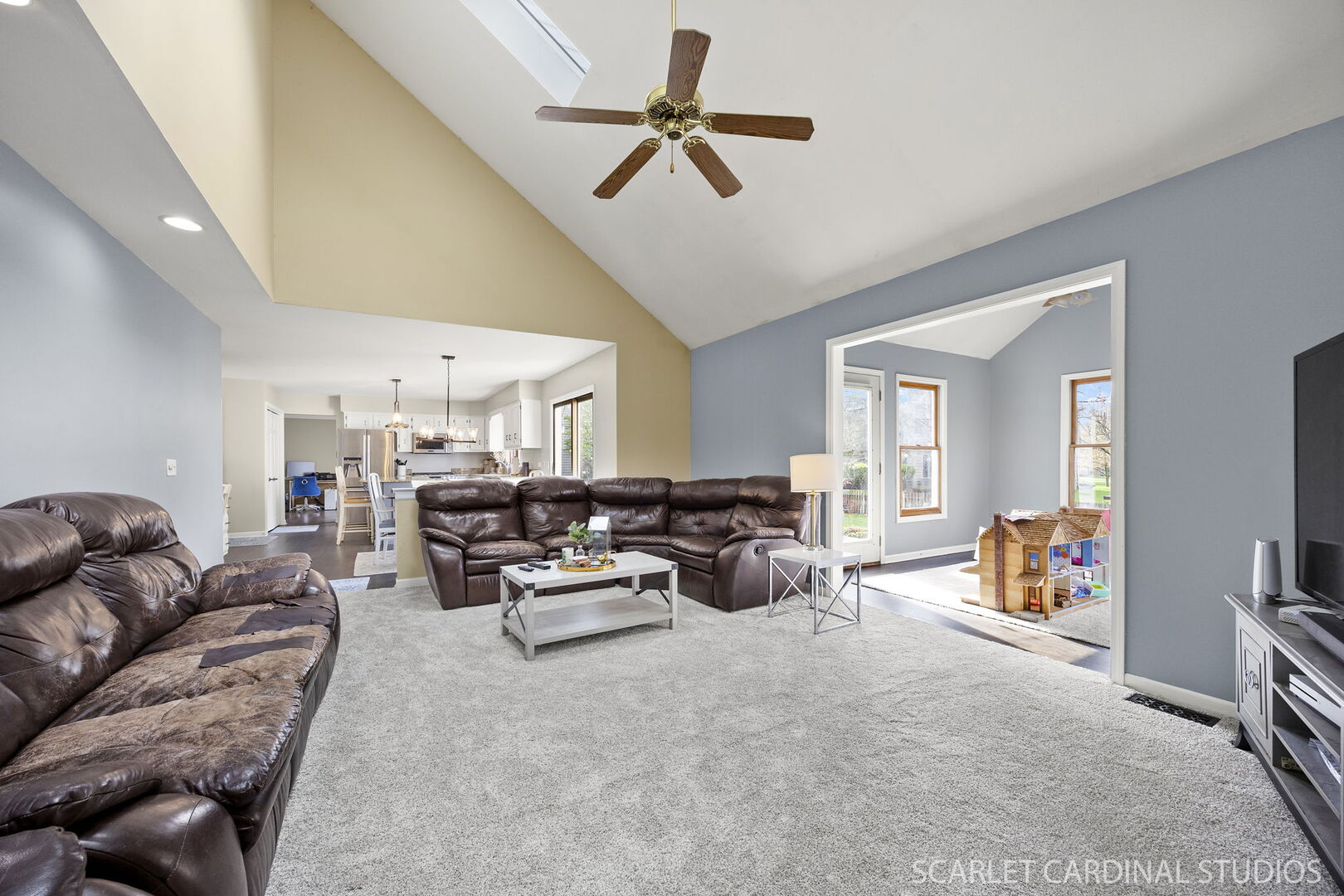 1208 Thackery Court, Naperville, IL 60564