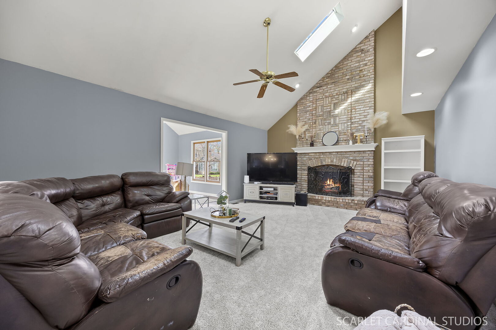 1208 Thackery Court, Naperville, IL 60564