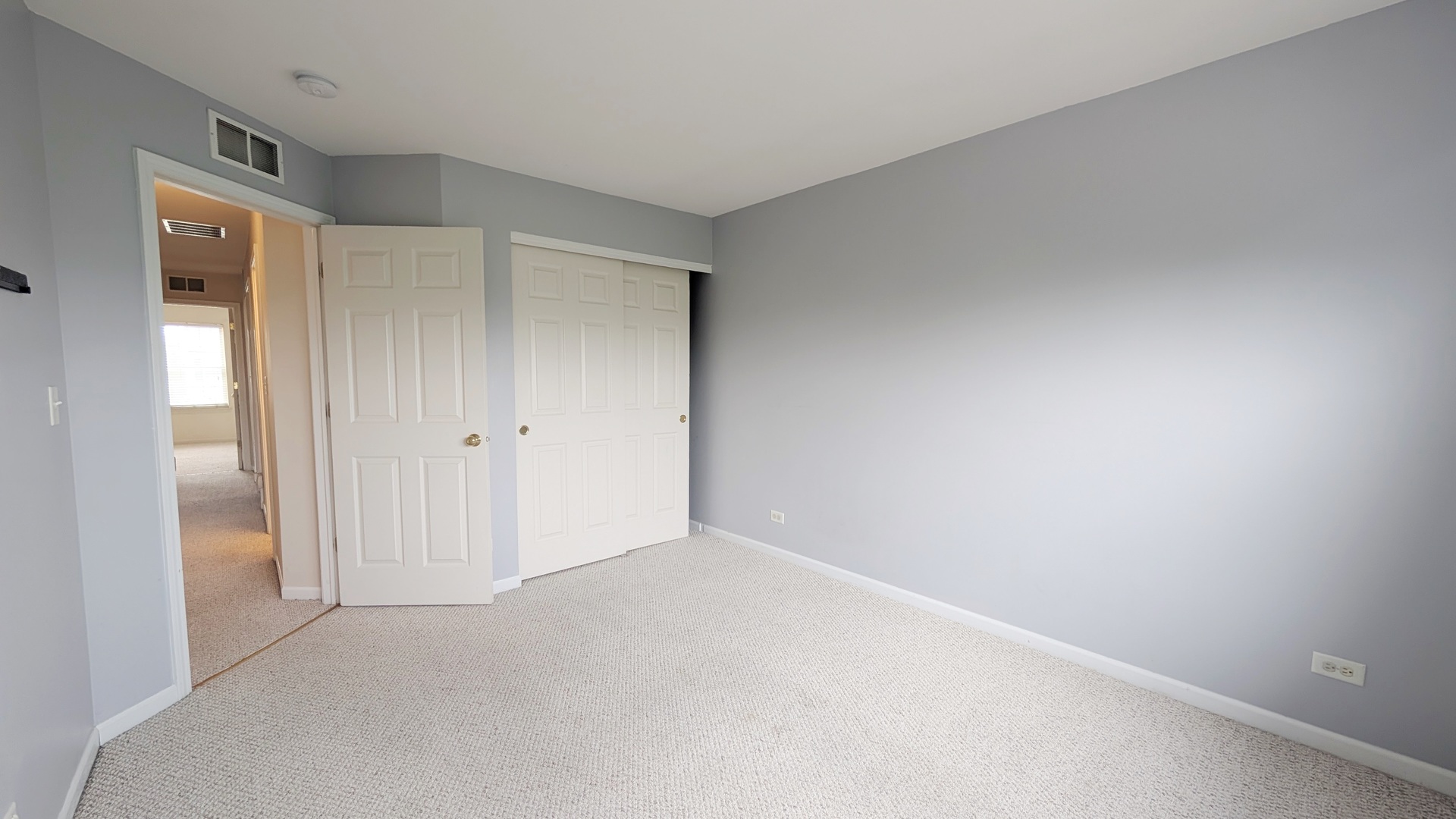 2486 Georgetown Circle #2486, Aurora, IL 60503
