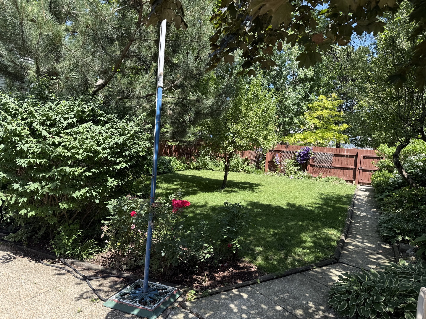 2110 N Mobile Avenue, Chicago, IL 60639