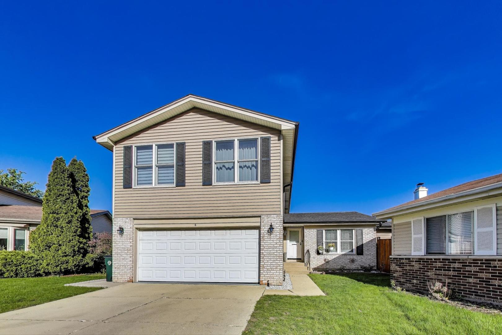 6 Plover Court, Woodridge, IL 60517