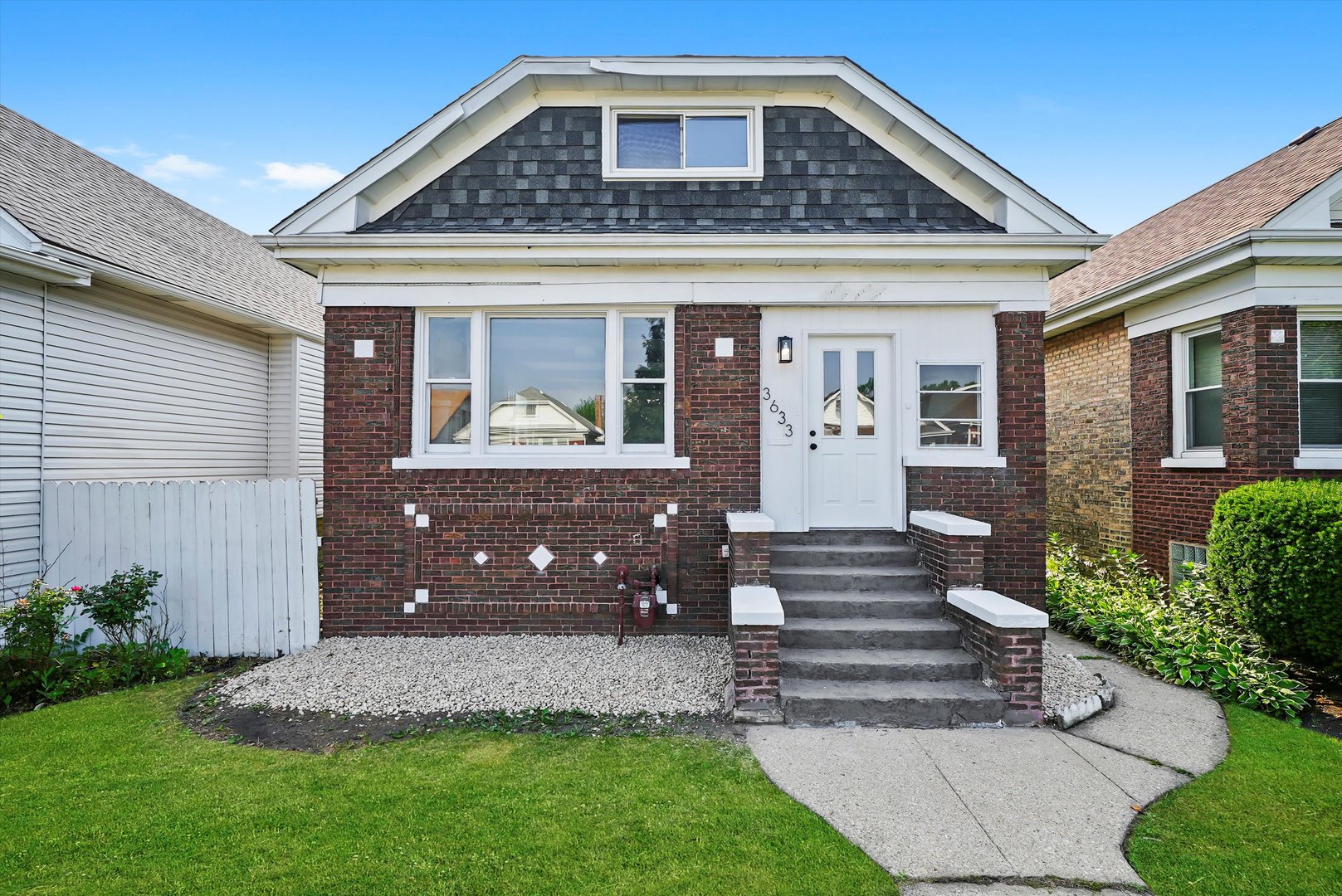 3633 N Lotus Avenue, Chicago, IL 60641