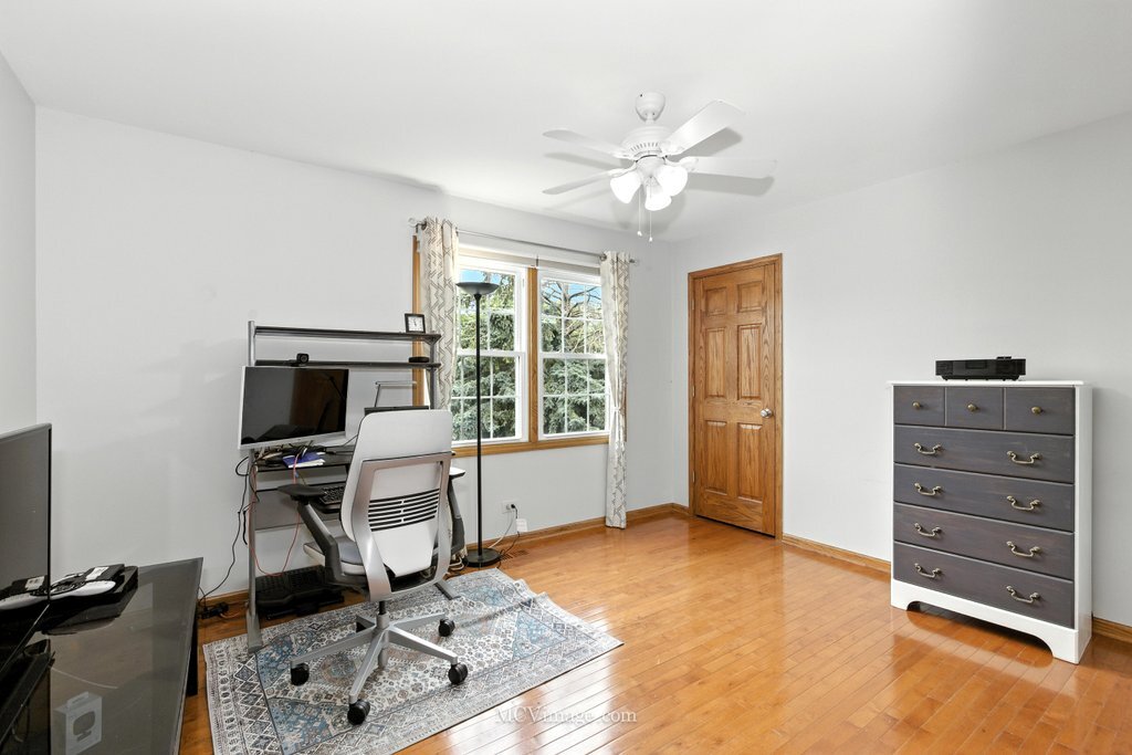 3835 Huntington Boulevard, Hoffman Estates, IL 60192