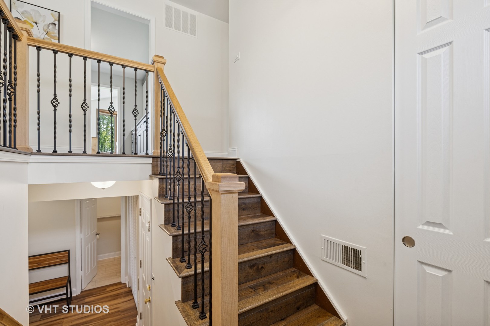 1341 E Kenilworth Avenue, Palatine, IL 60074